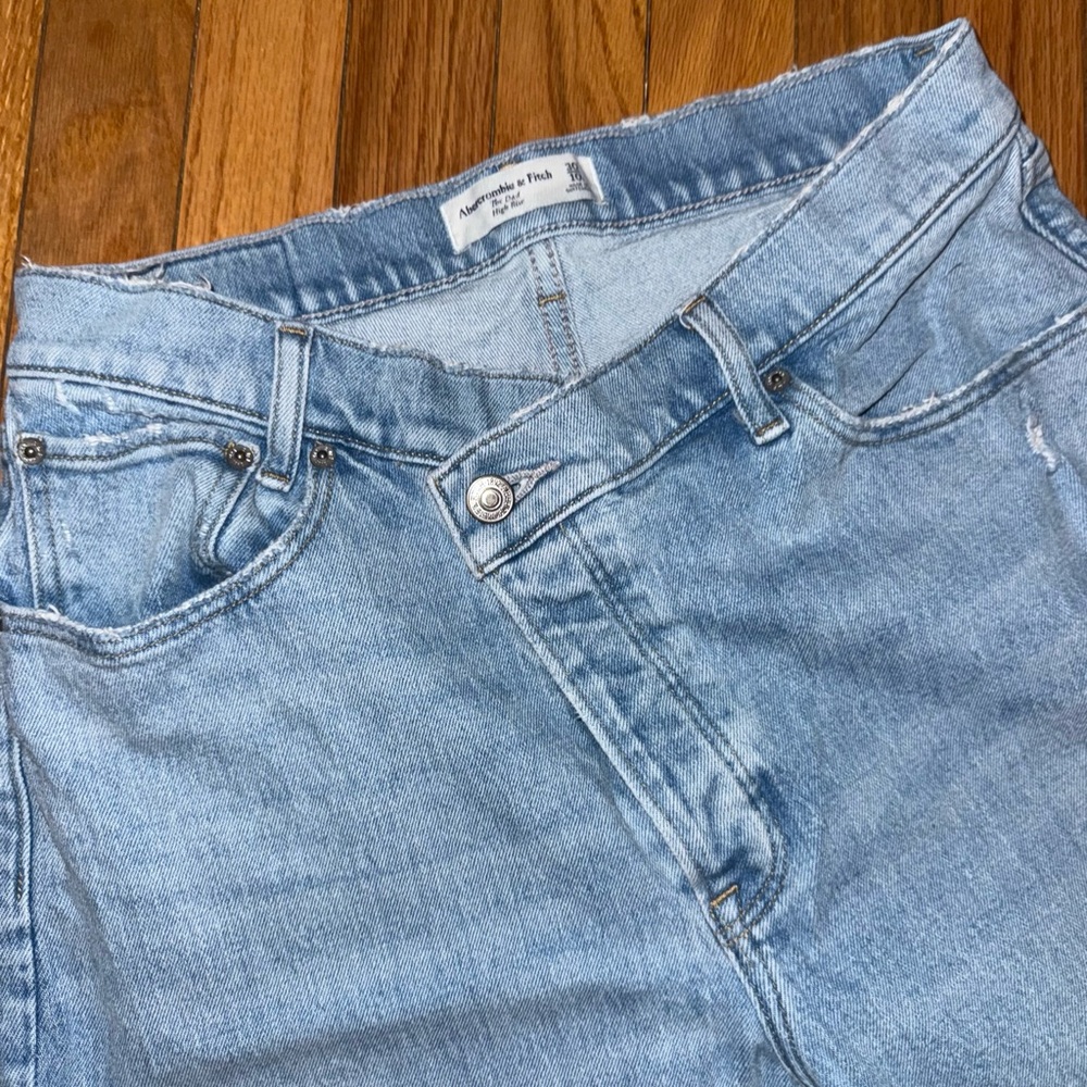 Light Blue Women's Jeans - Picture 2 of 6